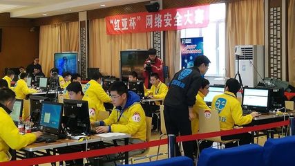 上海商業(yè)會計學(xué)校中本貫通專業(yè) 培養(yǎng)網(wǎng)絡(luò)技術(shù)服務(wù)精英的搖籃